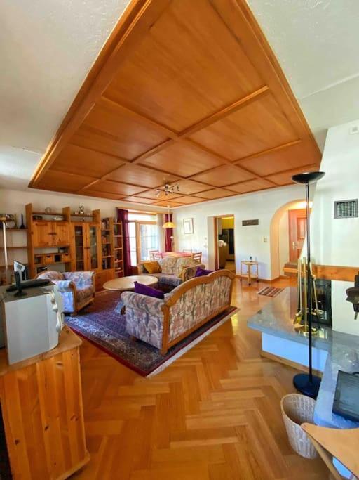 Casa Lalla Affittasi Nel Centro Di Poschiavo Ngoại thất bức ảnh